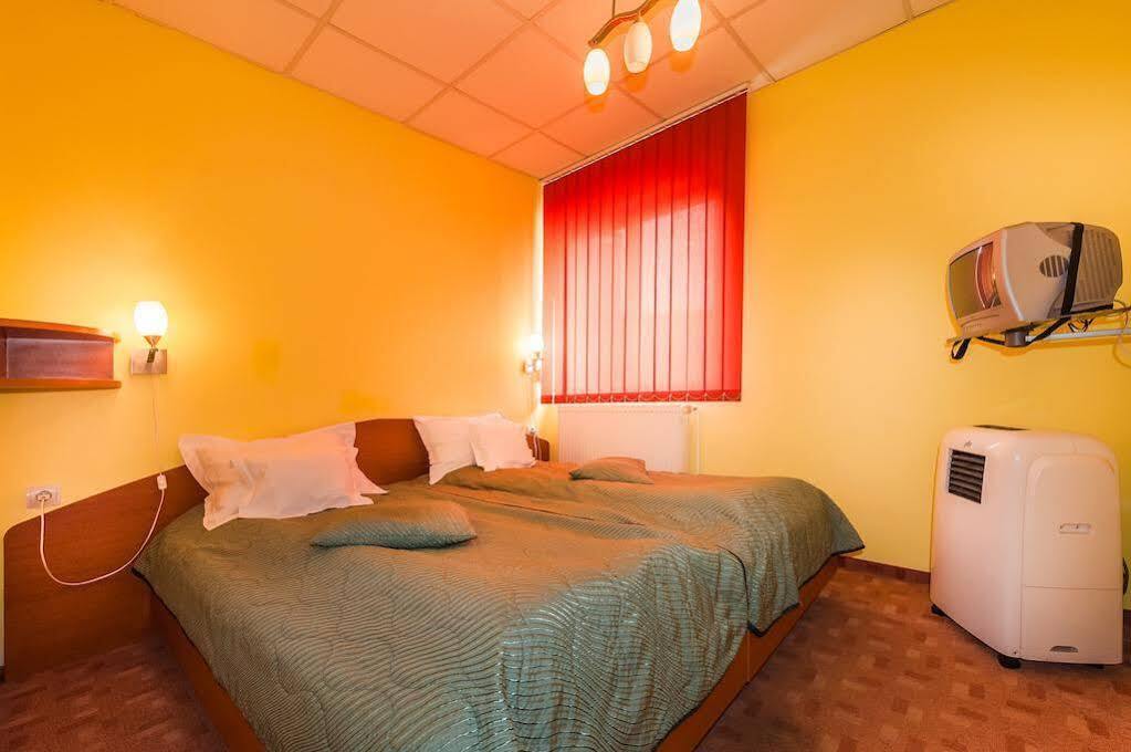 Aparthotel Сігішоара Екстер'єр фото